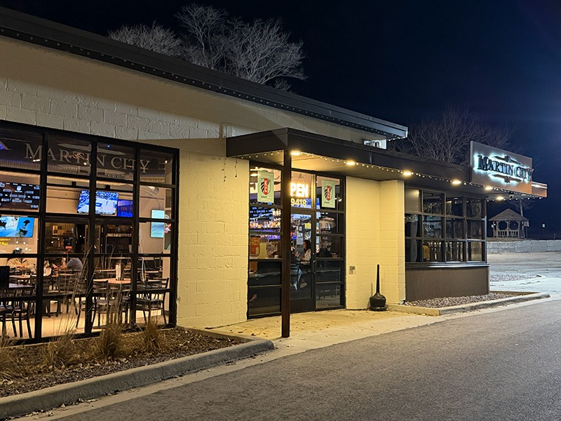 Station 7 Tavern, Lee's Summit