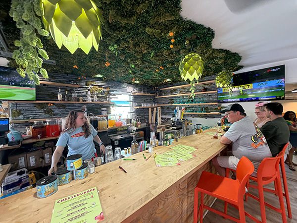 Beachy's, Caseville